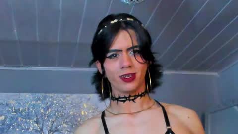  Vicky  online show from April 18, 7:58 pm