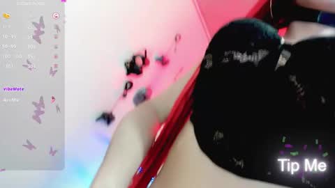 Victoria online show from February 9, 9:10 pm