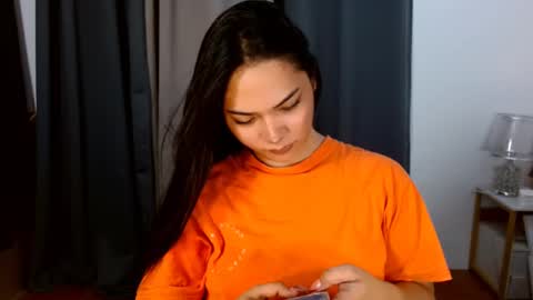 Snapshot of violetasha chatting on March 2, 1:47 am violet online show from March 2, 1:47 am