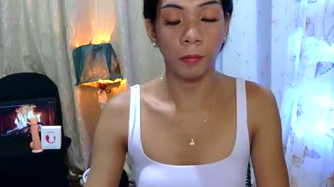 Snapshot of violeterection chatting on October 21, 3:02 pm JUVY online show from October 21, 3:02 pm