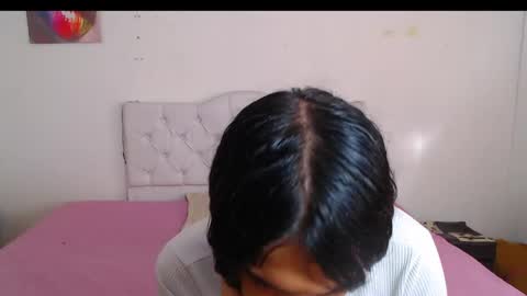 instagram Viviana73215 online show from April 1, 1:41 pm