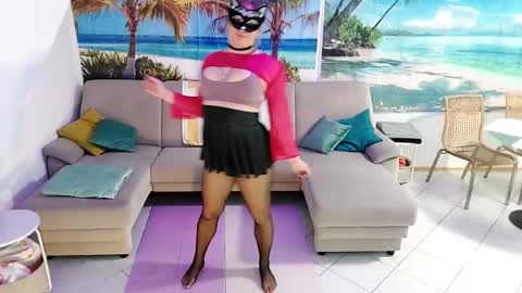 Snapshot of wannafeelitall chatting on January 3, 6:46 pm Emilia inst  online show from January 3, 6:46 pm