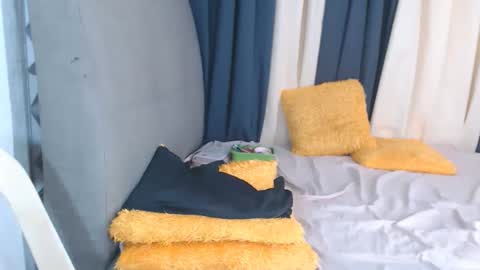 pauleen online show from February 2, 9:25 pm