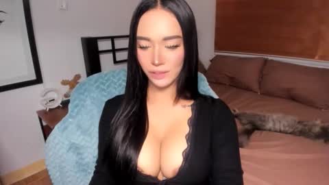 free to ask  online show from December 1, 10:23 pm