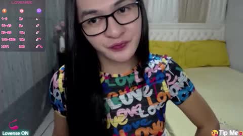 xasiantrnaslover online show from November 15, 12:19 am