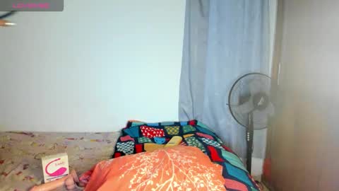 Xia Angel online show from October 25, 11:16 am