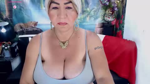 XIOMY   give LIKE on my page online show from March 14, 12:09 pm