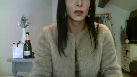 Wendy online show from October 30, 10:14 am