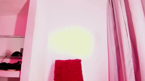 xmistresspervet online show from December 16, 1:27 pm