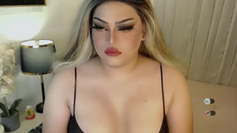 xsabbylicious69 online show from February 6, 12:33 am