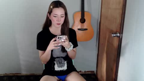 Dyanna Zulla online show from December 19, 11:25 pm