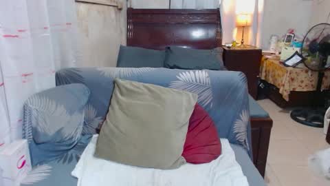 sexyyanna4u online show from February 9, 1:01 am