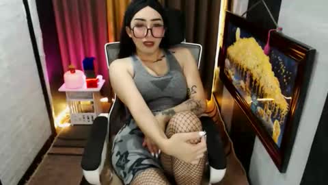 yassiered online show from September 23, 10:53 am