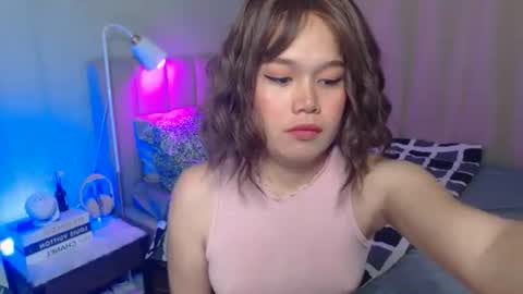 Yazzi online show from November 25, 2:57 am