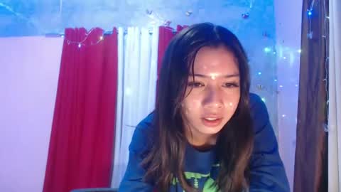 ymee_shane18 online show from January 11, 10:19 am
