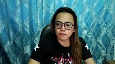 Snapshot of your_dreamgirlxxx69 chatting on September 9, 5:17 am your_dreamgirlxxx69 online show from September 9, 5:17 am