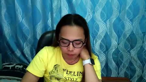 Snapshot of your_dreamgirlxxx69 chatting on September 13, 6:19 am your_dreamgirlxxx69 online show from September 13, 6:19 am