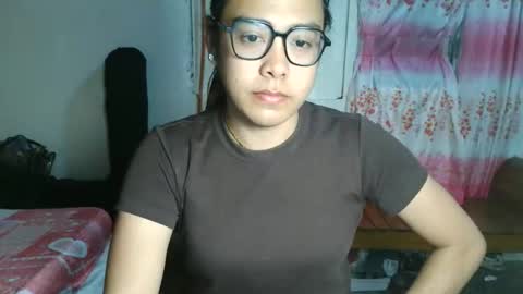 Snapshot of your_dreamgirlxxx69 chatting on October 4, 11:22 am your_dreamgirlxxx69 online show from October 4, 11:22 am