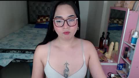 yourdreamisabell online show from March 8, 1:01 am