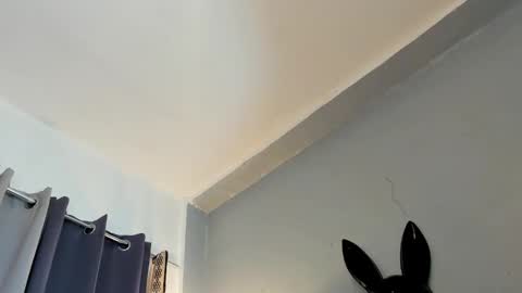  not into STINGY and CHEAP people online show from February 10, 5:25 am