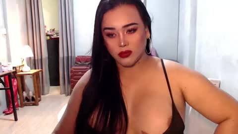 Cassy online show from December 7, 2:14 am