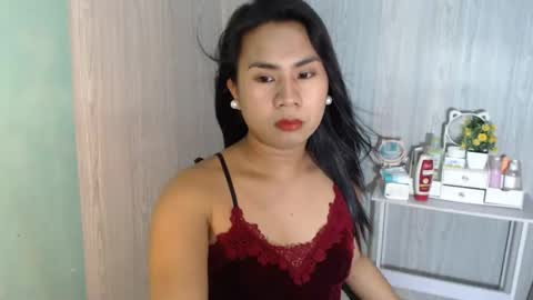 Mauie  online show from January 9, 12:37 am