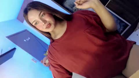 PEARL online show from December 2, 4:26 am