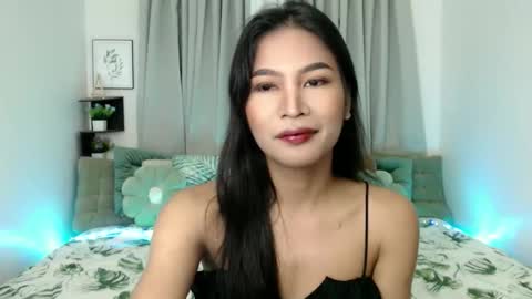 yourprettybella_ts online show from December 17, 8:36 pm