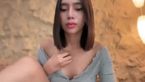 YowgineTheGreat online show from March 22, 8:30 am