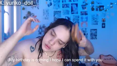 yuriko  online show from April 6, 7:03 pm