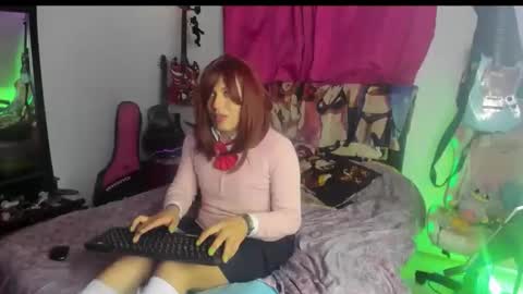 Snapshot of zakiraxfusion chatting on November 1, 1:47 am Zakira Fusion online show from November 1, 1:47 am