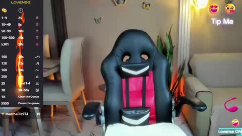 Snapshot of zion__lee chatting on October 12, 9:50 pm Zion online show from October 12, 9:50 pm