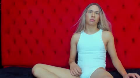 zoe_rei online show from February 11, 4:48 pm