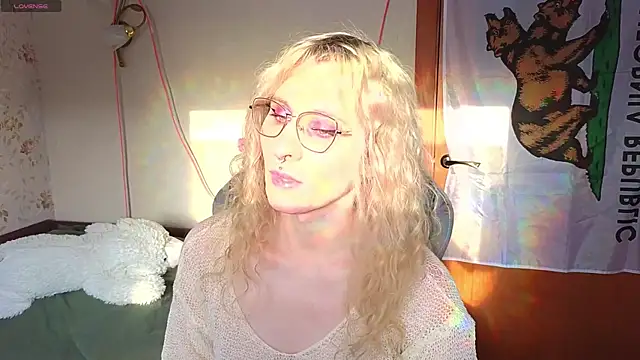 Lori Myaf online show from February 24, 1:26 pm