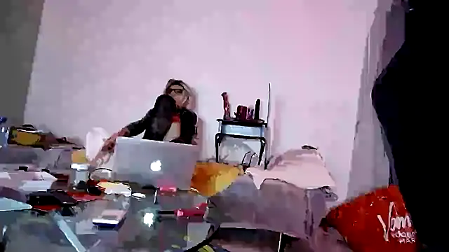 CharlotteVixxens online show from January 31, 2:58 am