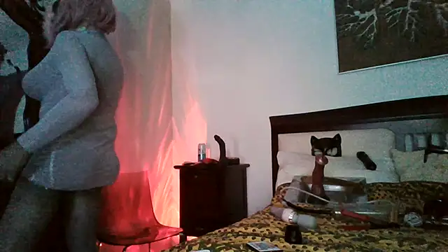 CharlotteVixxens online show from July 6, 12:06 am