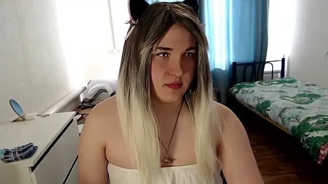 EvaMiron online show from March 9, 9:35 am