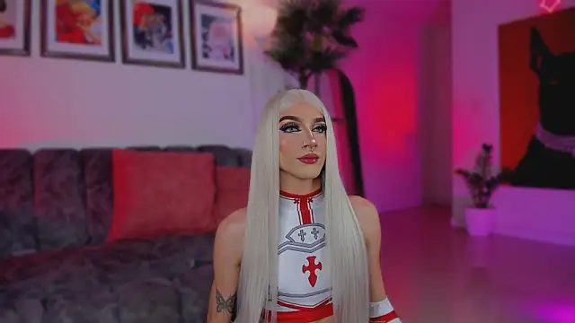 Taylor  foxxx online show from January 17, 8:11 am