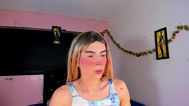 rosedewitt online show from March 1, 11:17 am