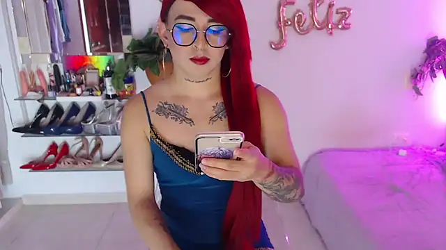 Snapshot of Laveneno_ortiz07 chatting on December 4, 10:02 pm Laveneno ortiz07 online show from December 4, 10:02 pm