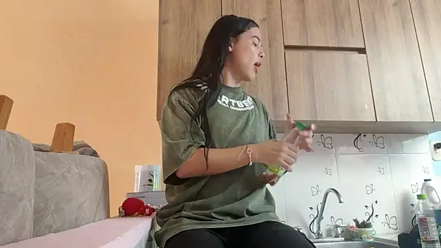 Samys World online show from December 9, 6:03 pm