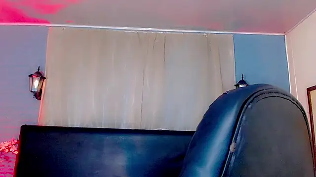  ChanellR  online show from March 11, 11:25 am