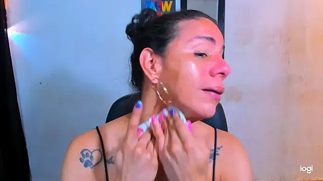 juanblakbigcock online show from January 14, 4:27 pm