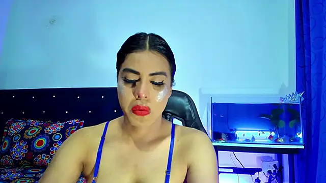 Aliice Doll online show from March 3, 7:21 pm