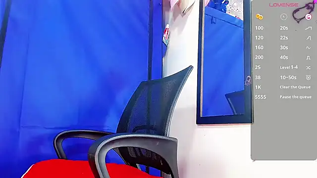 karol scoott online show from December 3, 7:17 pm