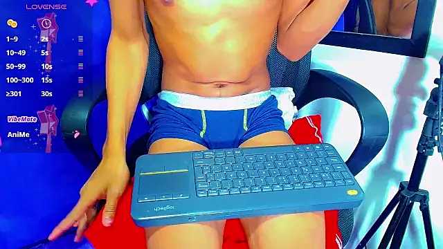 karol scoott online show from December 16, 7:21 pm