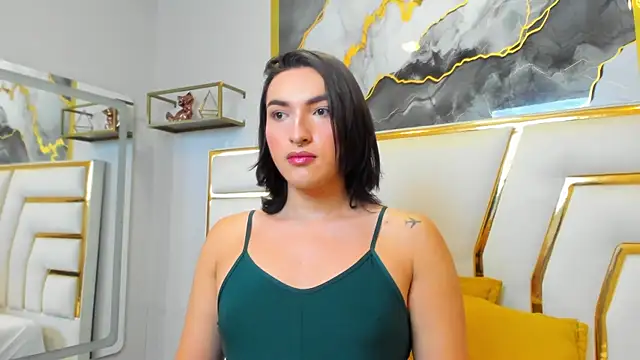 Snapshot of TomLondon_ chatting on March 2, 11:41 am TomLondon online show from March 2, 11:41 am