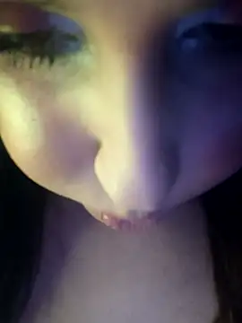 youka tr online show from March 13, 11:19 pm