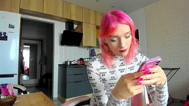  Alice Kitty online show from April 8, 8:37 am