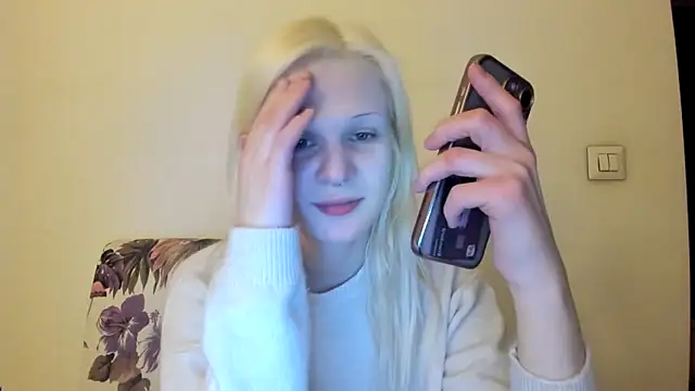 sashakiss99 online show from December 17, 9:53 pm